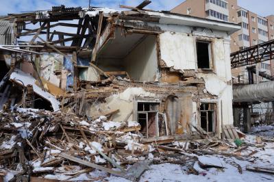 Прокуратура Севастополя заставит чиновников расселить аварийные дома - через суд.